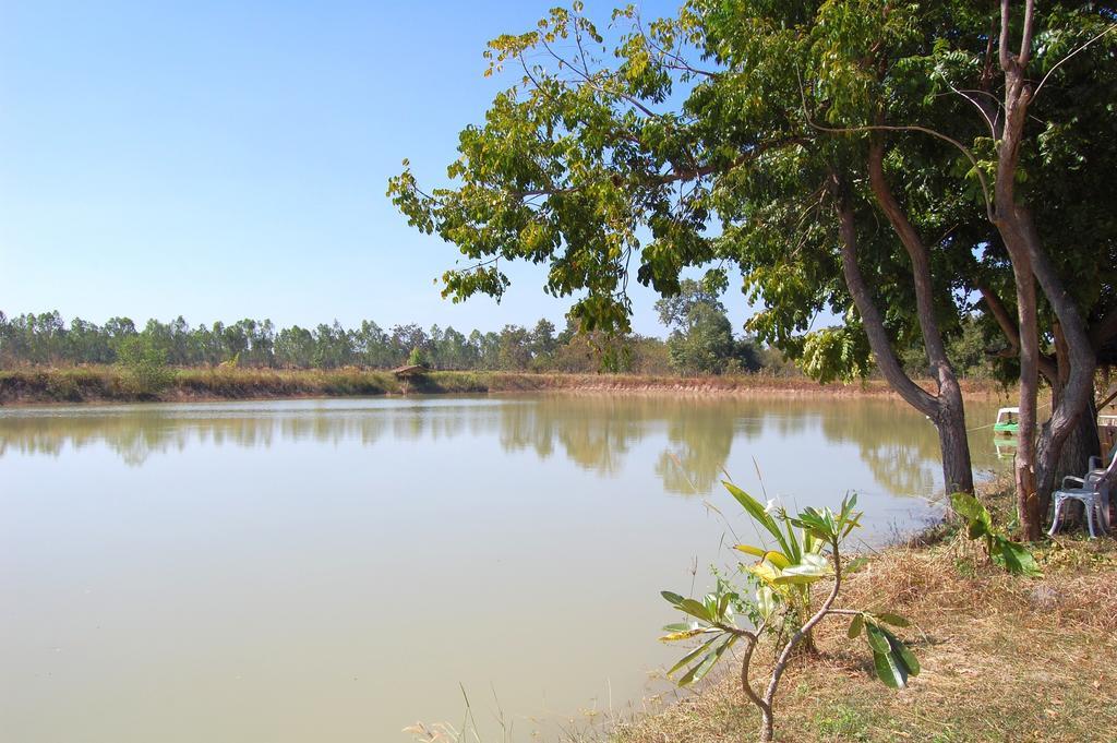 Changthai Comfort Guest House Udon Thani Exterior photo