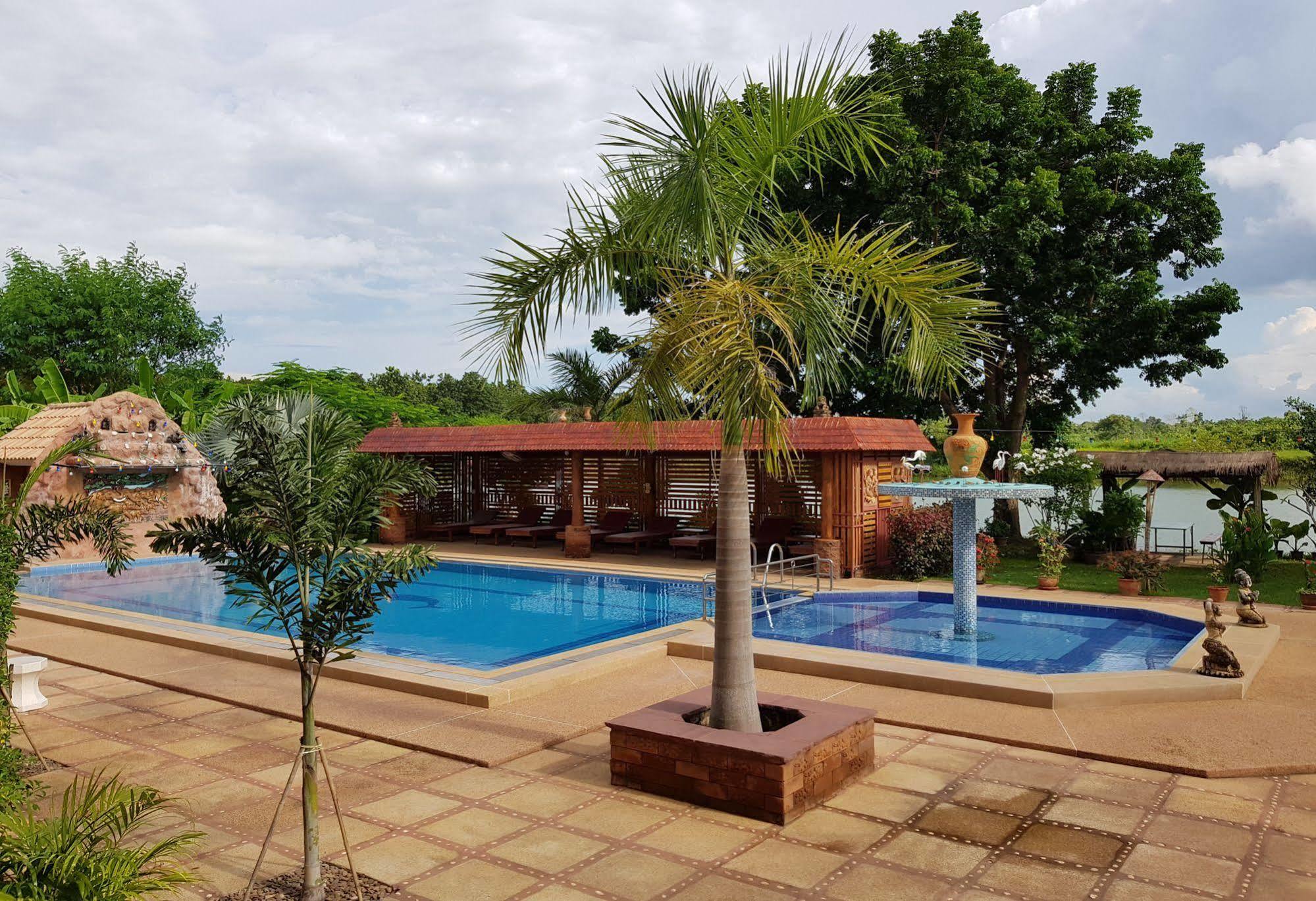 Changthai Comfort Guest House Udon Thani Exterior photo